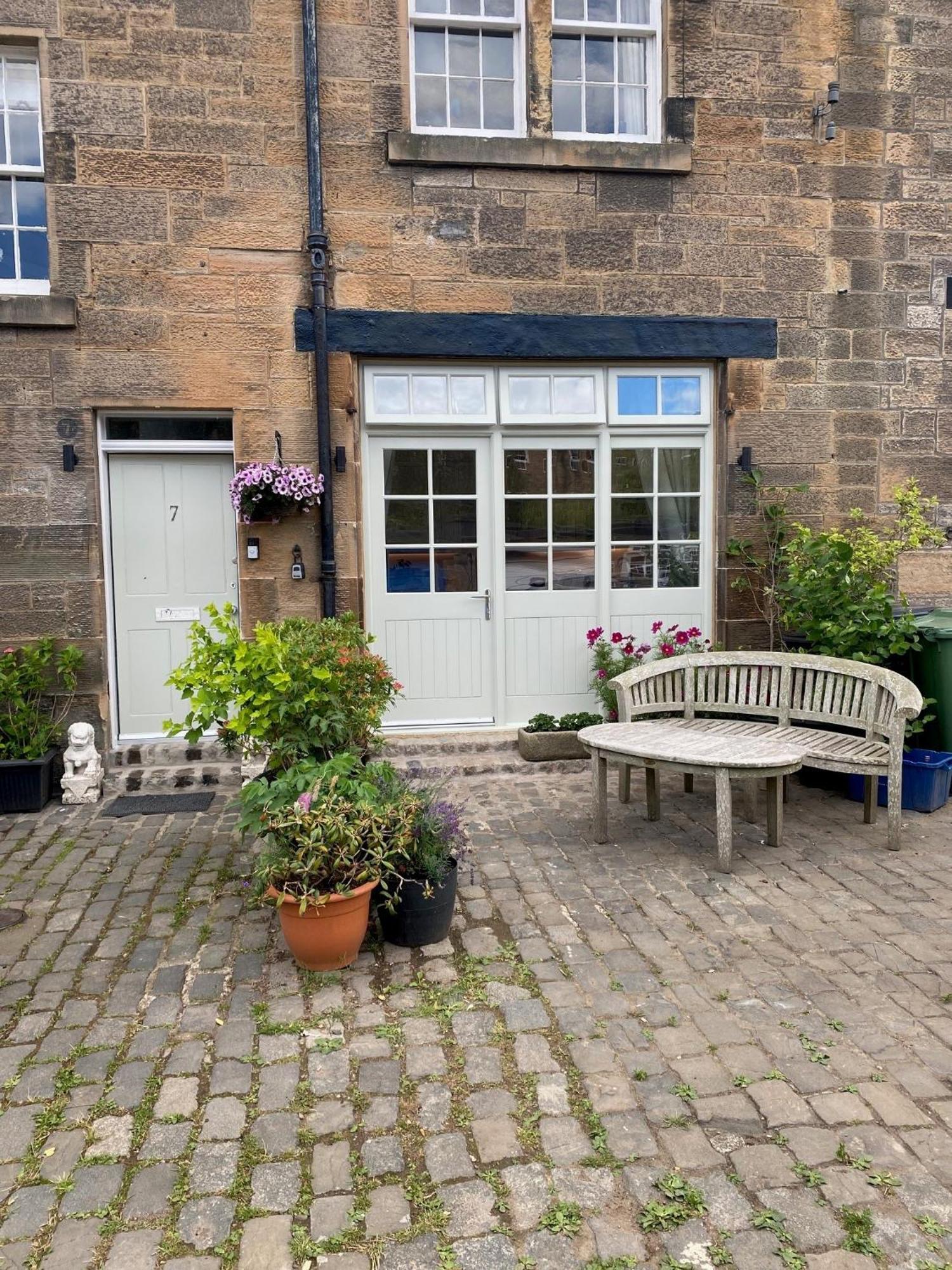 7A The Mews - Cottage In The City EDI Buitenkant foto